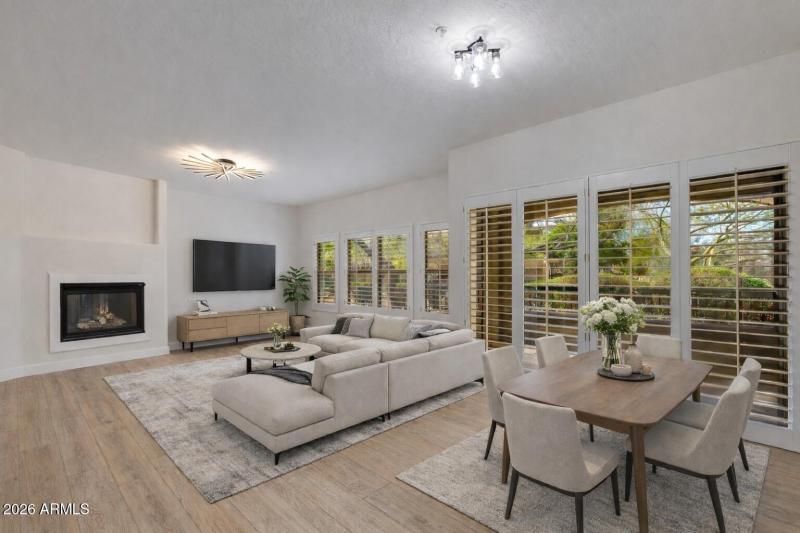 Great Room/Dining *Virtually Staged