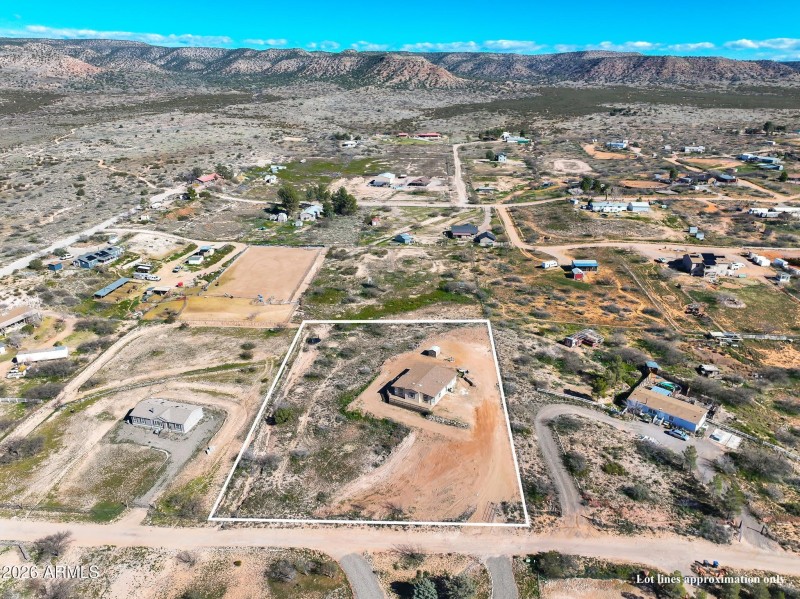 Large Lot With Room to Expand
