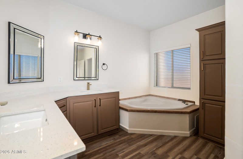 Spa Bath With Corner Tub