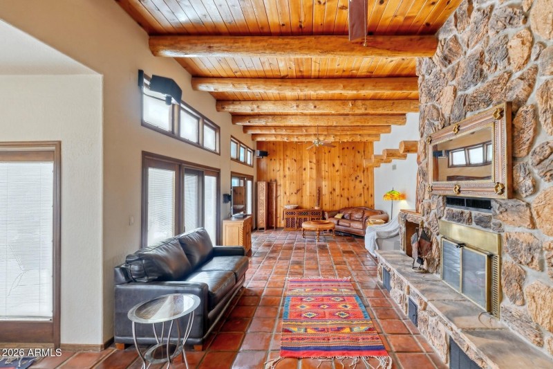 1366 East Cottonwood Lane-081028