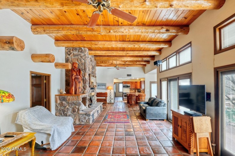 1366 East Cottonwood Lane-081053