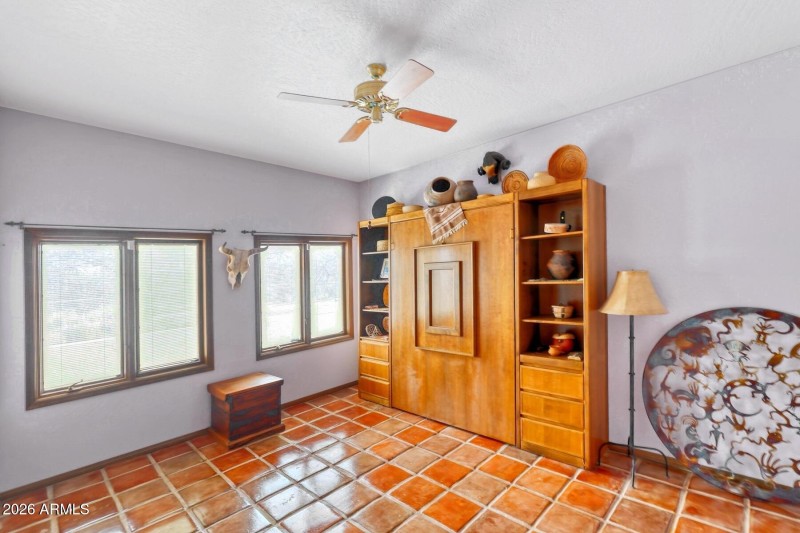 1366 East Cottonwood Lane-081183