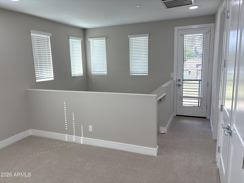 Loft 4