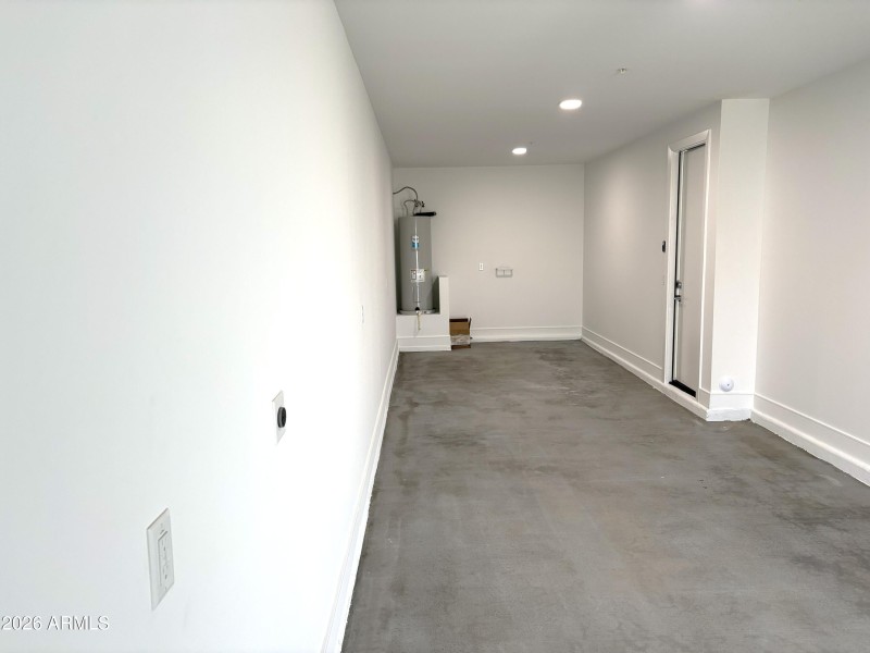 Tandem Garage