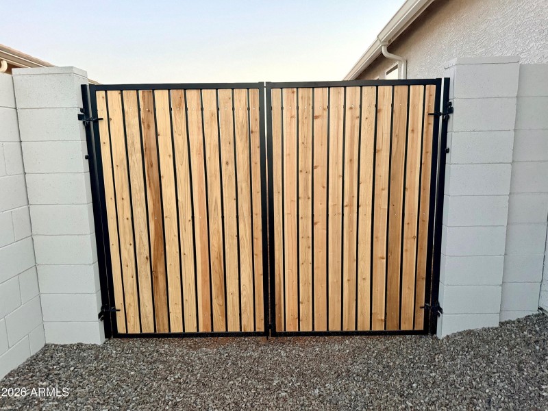 Double Gate