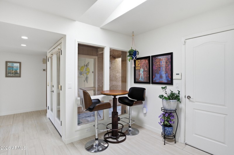 Breakfast Nook
