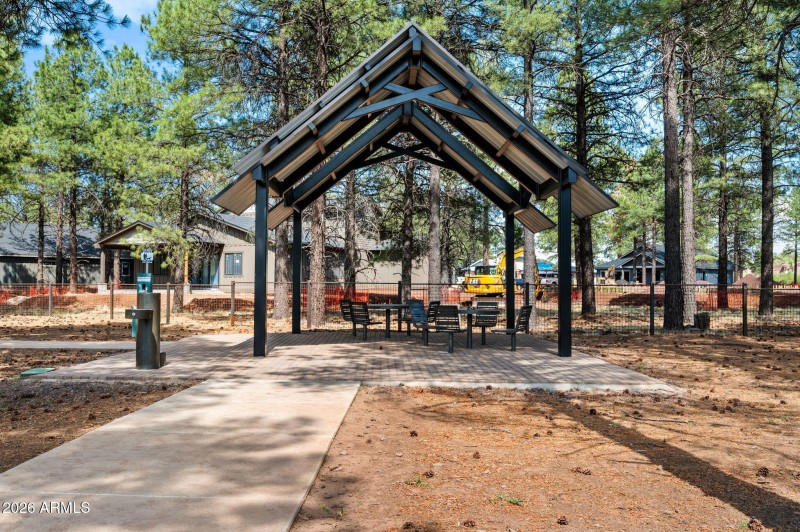 8-Dog Park Ramada