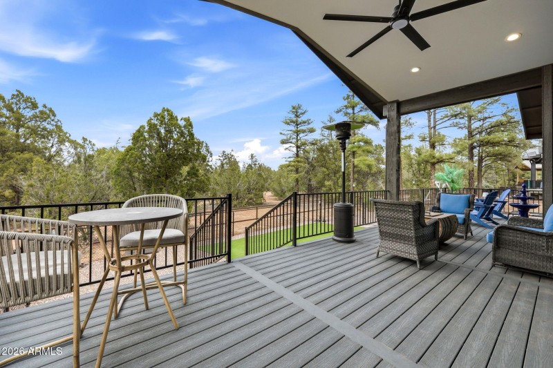 BACK DECK