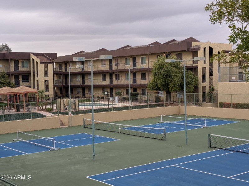 Tennis/Pickle ball near by.