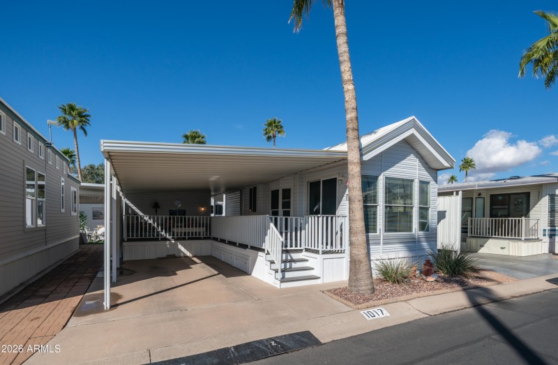 3710 S Goldfield Rd Lot 1017 Exterior-1