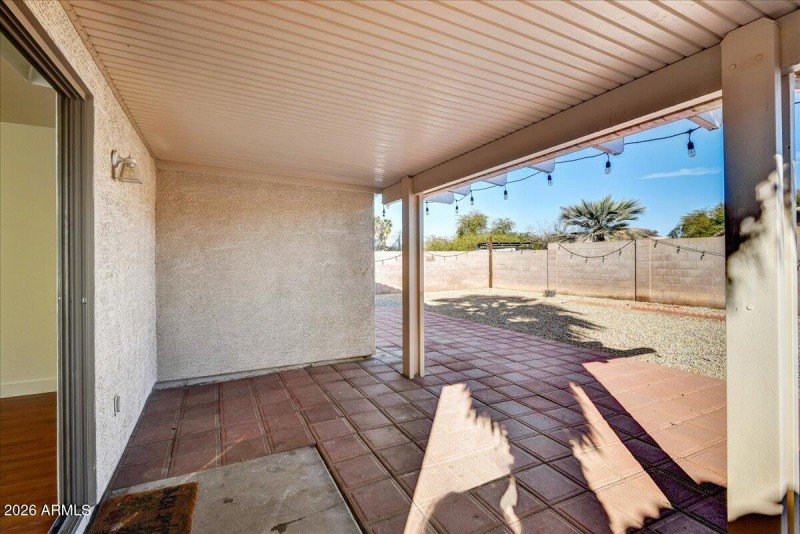 14-Covered Patio
