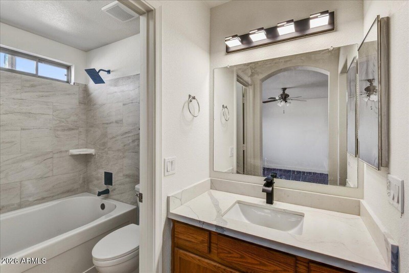 10-Primary Bathroom