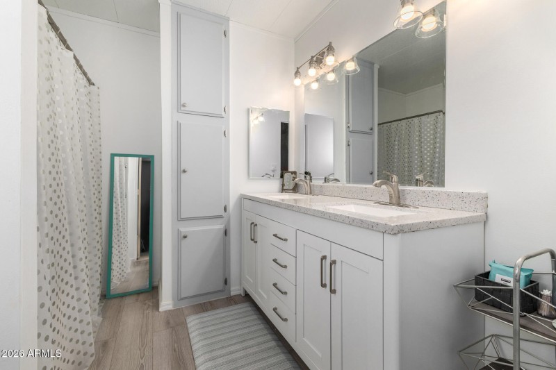 Ensuite Bath