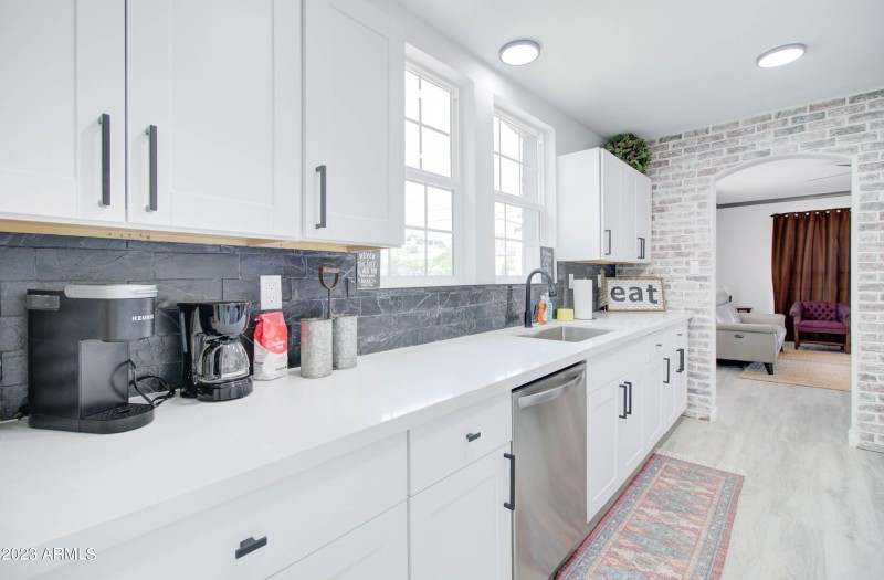 258 S Sutherland St Furnished-10