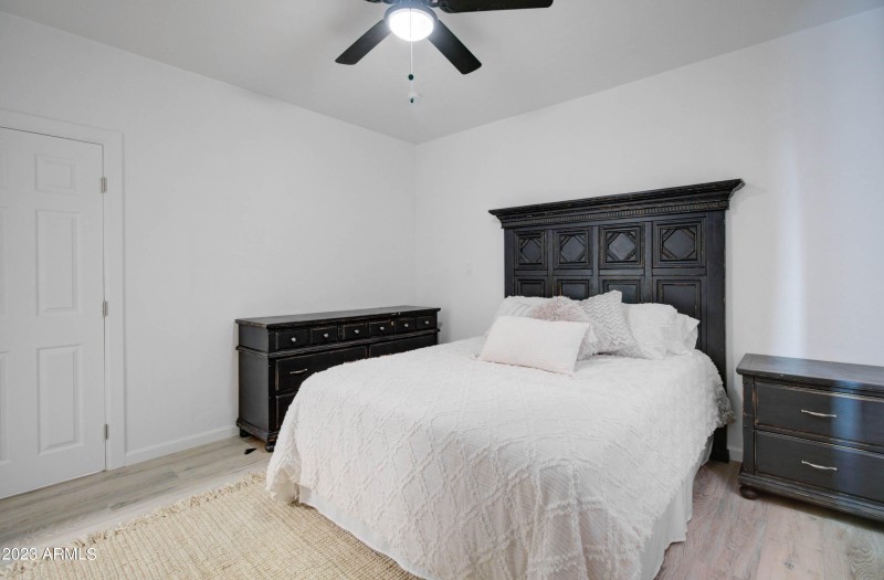 258 S Sutherland St Furnished-19