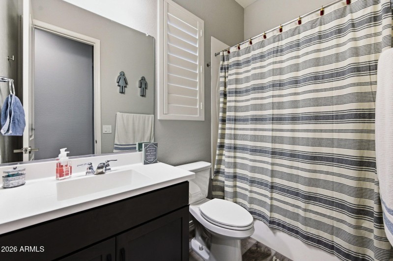 Guest Bath 2