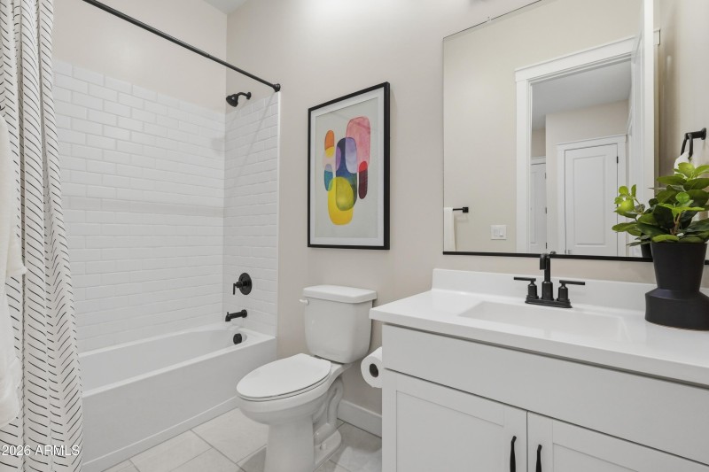 Hall Bath -2