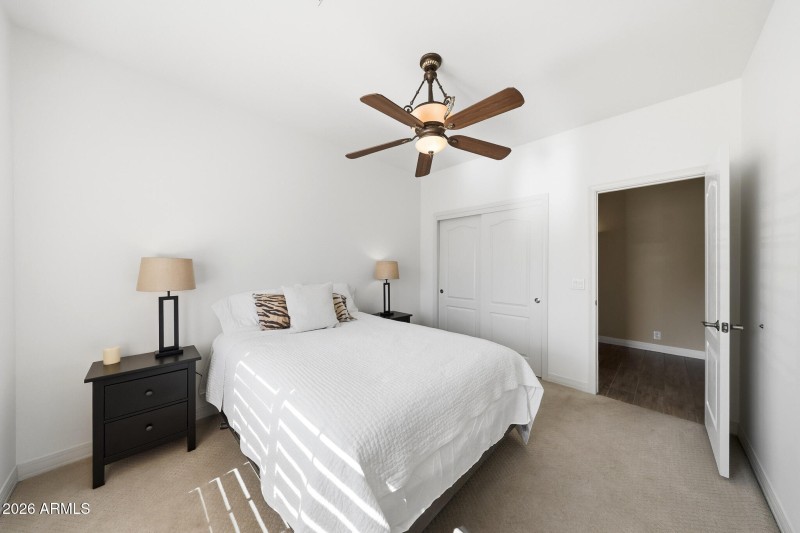 Bedroom 2 (2)