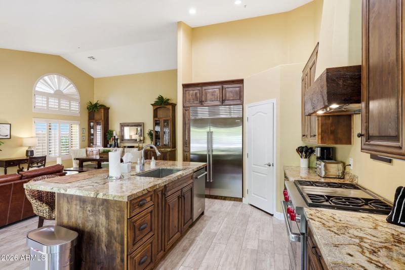 Kitchen (3)