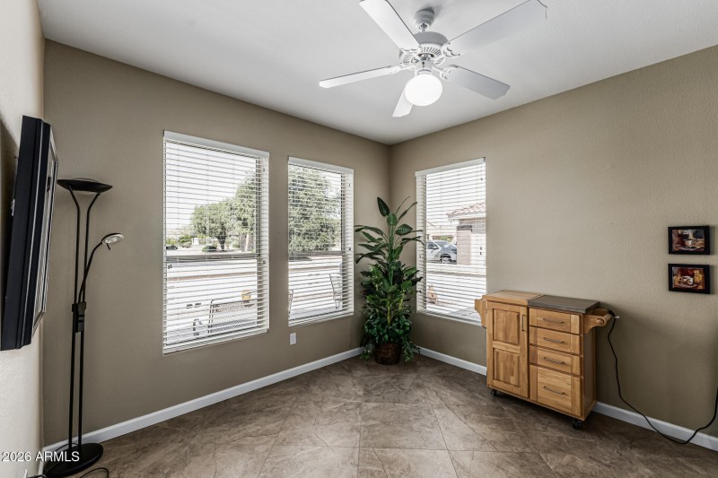 14 Dining Room
