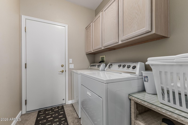 27 Laundry Room