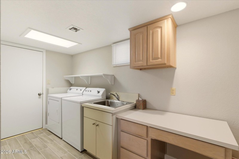 Laundry & Utility Room