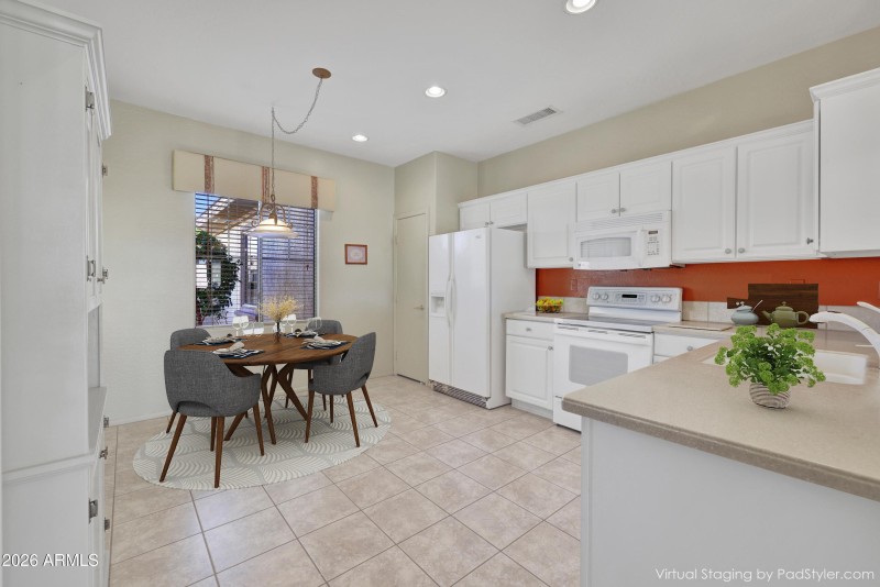 Kitchen/Nook