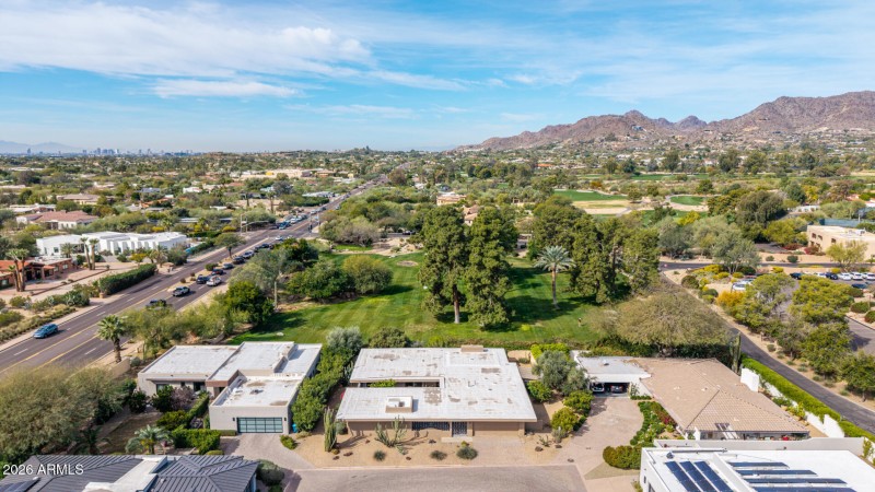 37 Lincoln Aerials