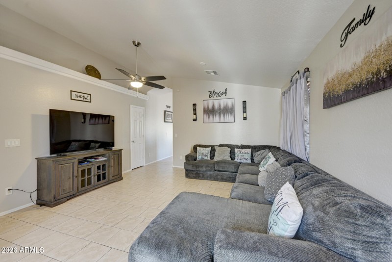 23296 W Ashleigh Marie Dr-6