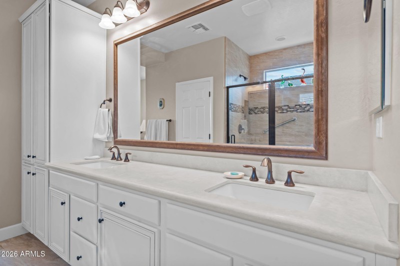10-web-or-mls-DSC03683