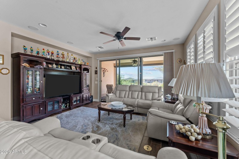 25-web-or-mls-DSC03758