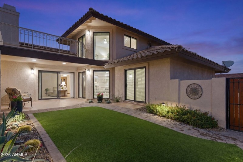 Private Courtyard Patio