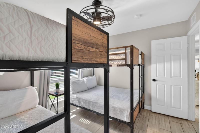 29-web-or-mls-05E Cactus Rd