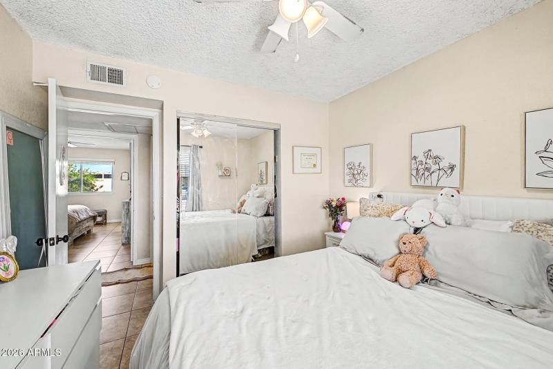 2nd view of bed 2