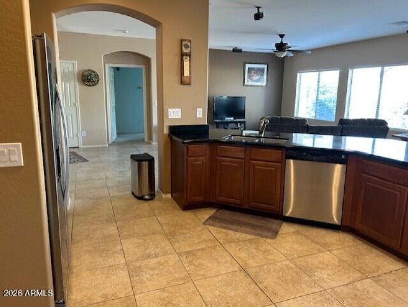 Spacious Kitchen