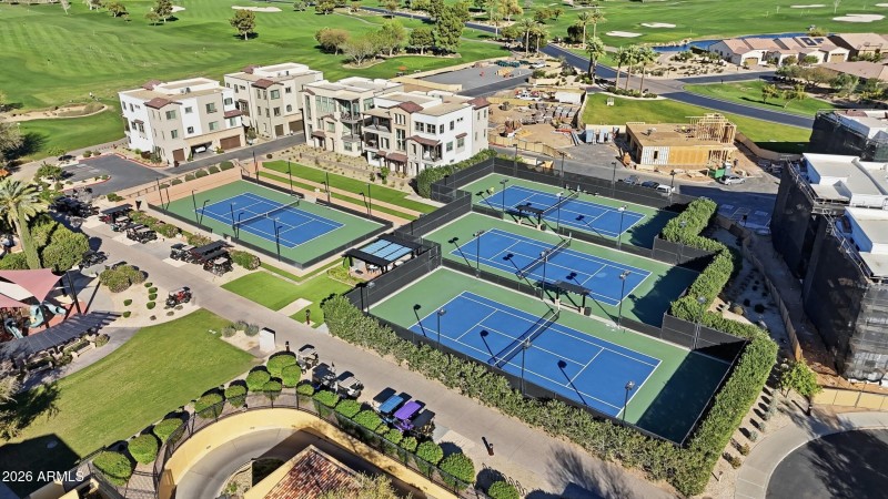 Tennis