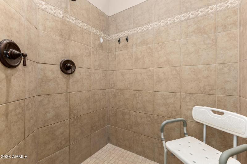 33 - Ironwood 10326