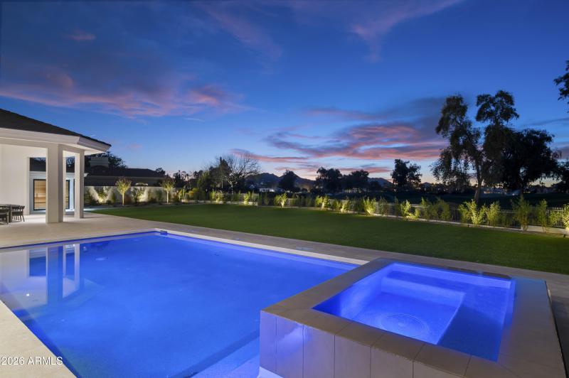 7780 E Vaquero Dr -93