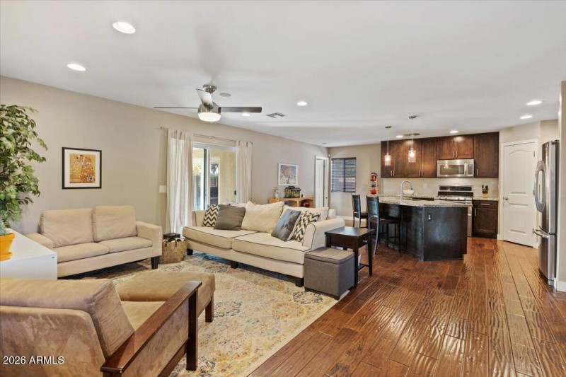 05-Living Room