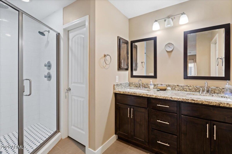 19-Master Bath