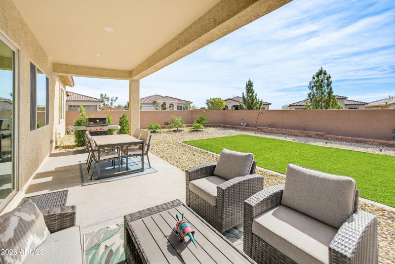 24505 N 173rd Ln (ex)-1