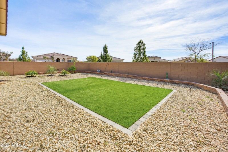 24505 N 173rd Ln (ex)-2