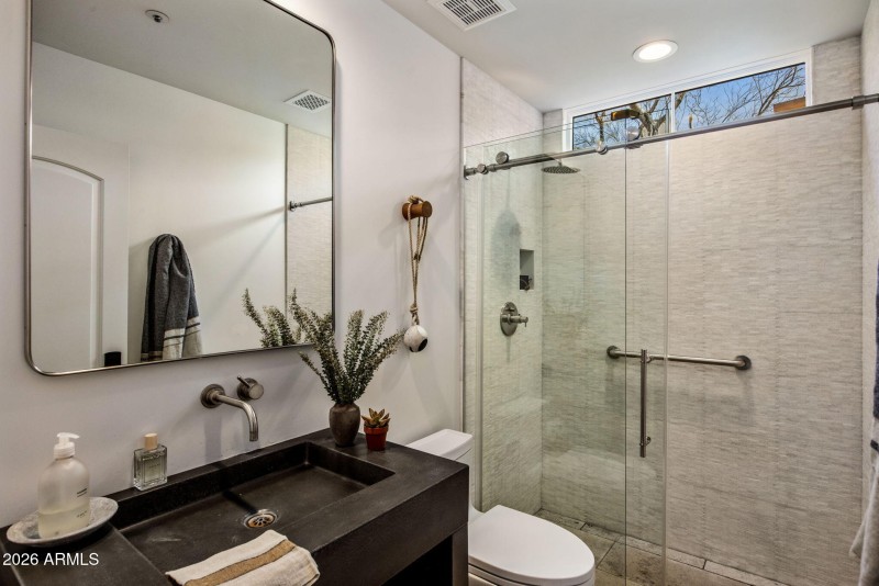 Secondary Bath