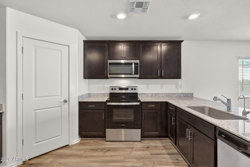 14-web-or-mls-32E Ridgeview Trl