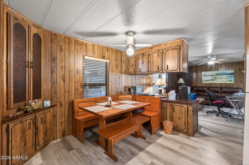 12_6607_W_Camino_De_La_Campana_Ave12_mls