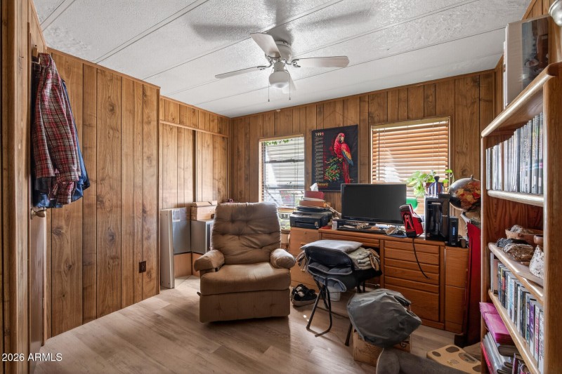 17_6607_W_Camino_De_La_Campana_Ave17_mls