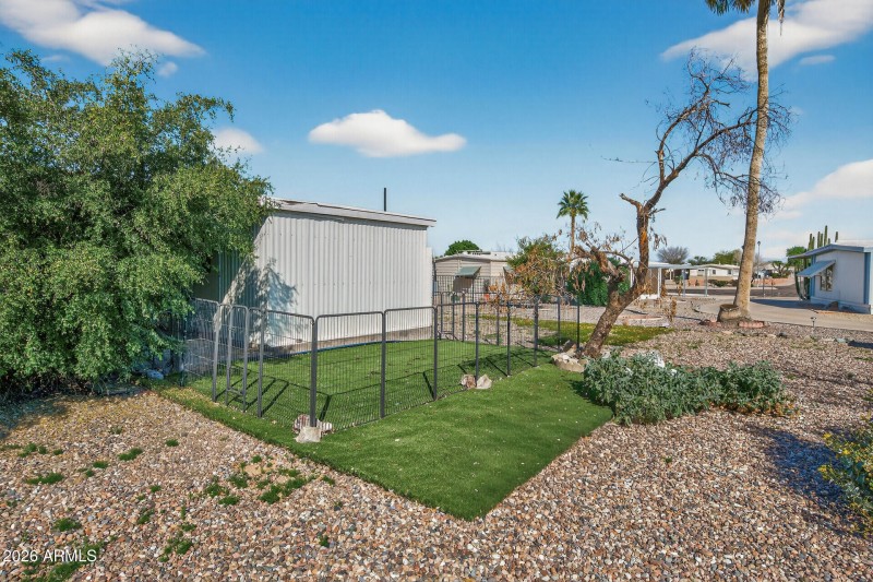 24_6607_W_Camino_De_La_Campana_Ave24_mls