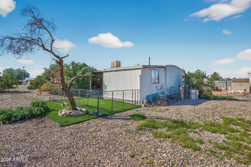 25_6607_W_Camino_De_La_Campana_Ave25_mls