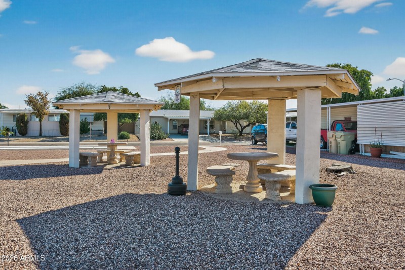 29_6607_W_Camino_De_La_Campana_Ave29_mls
