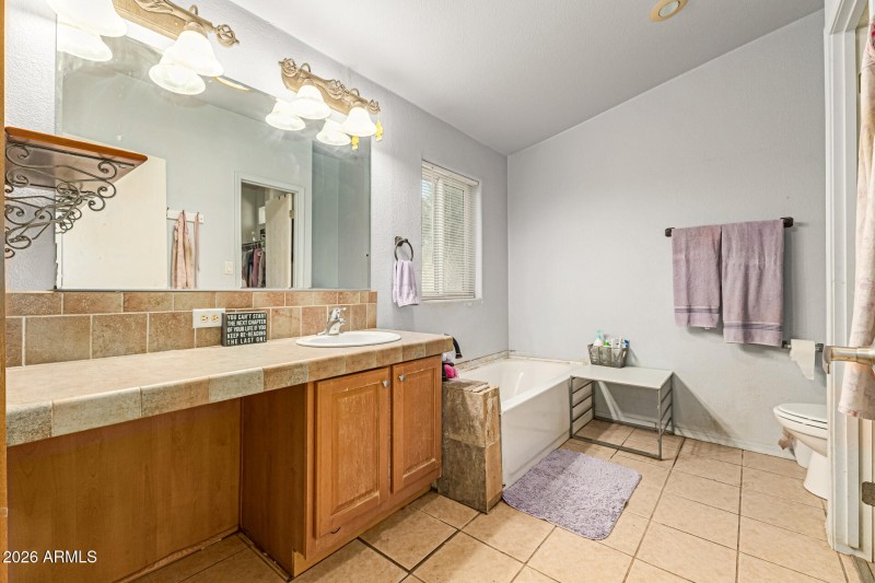 Priamry Bathroom 1